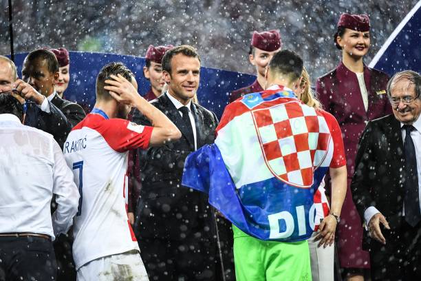 个球场的热 个球场的热