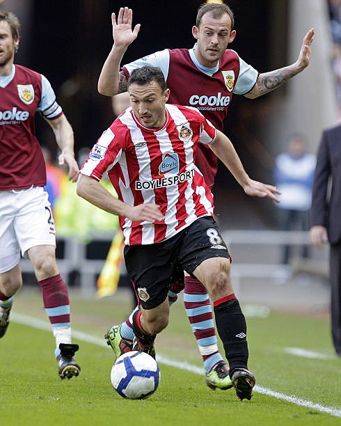 西甲|巴塞年仅40岁队医去世 与奥沙苏纳比赛展期.